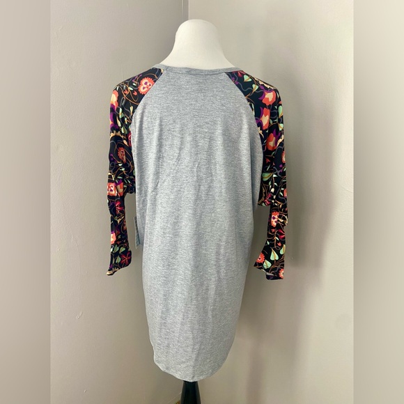 LuLaRoe Randy Tee Shirt NWT 3/4 Raglan Knit Sleeve Gray Black Multicolor Floral - Picture 5 of 7
